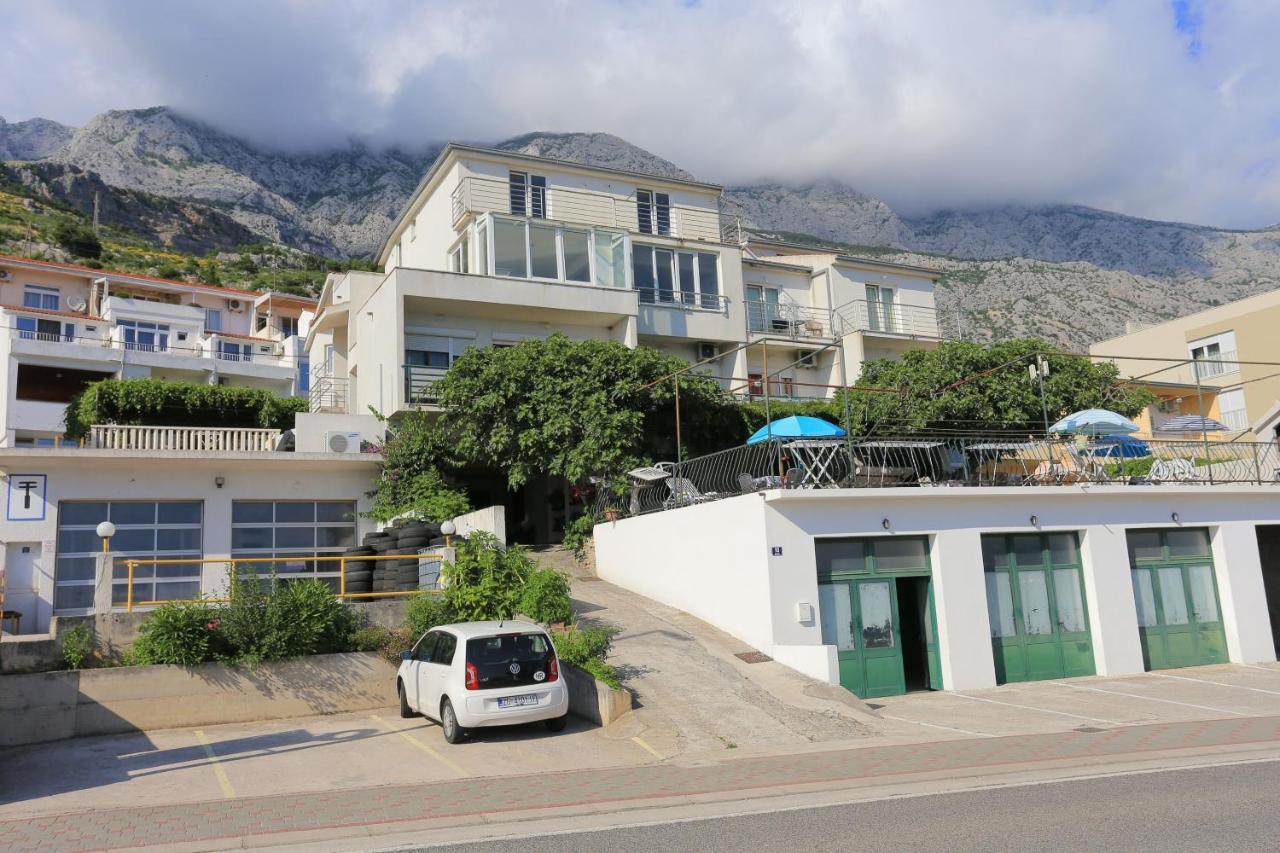Apartments And Rooms With Parking Space Tucepi, Makarska - 5263 Luaran gambar