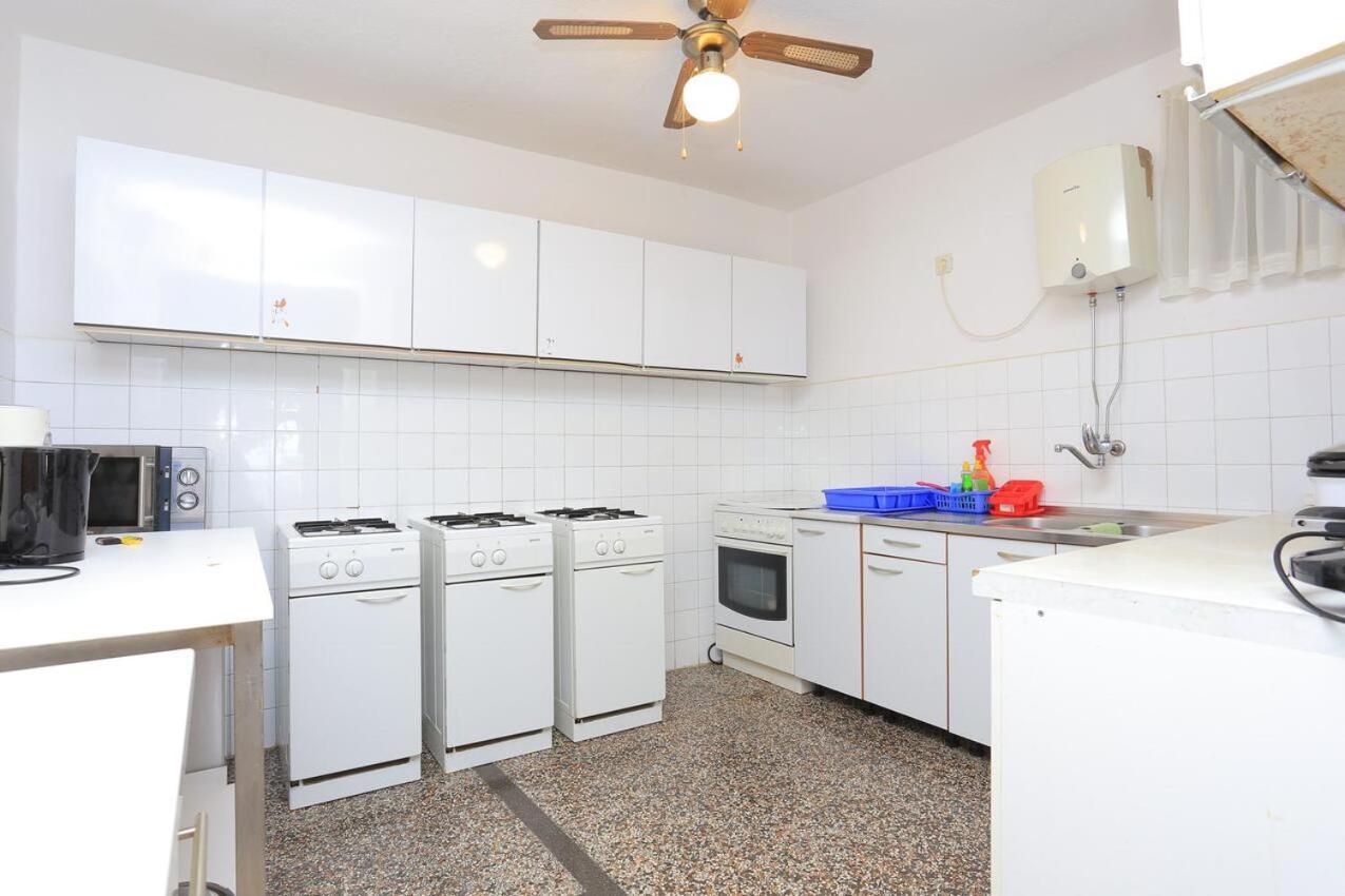 Apartments And Rooms With Parking Space Tucepi, Makarska - 5263 Luaran gambar